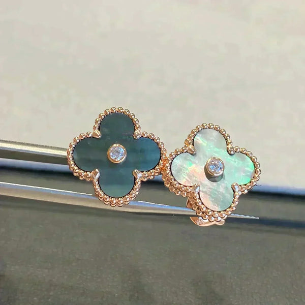 ˇSirae GemˇCLOVER MEDIUM 1 MOTIFS GRAY MOP  DIAMOND EARRINGS