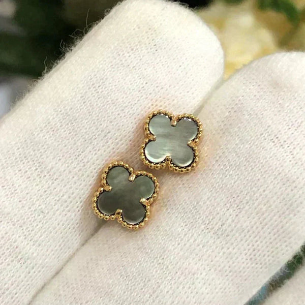 ˇSirae GemˇCLOVER MINI 9.5MM GRAY MOP EARRINGS