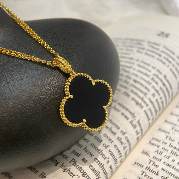 ˇSirae GemˇCLOVER 25MM NECKLACE GOLD ONYX