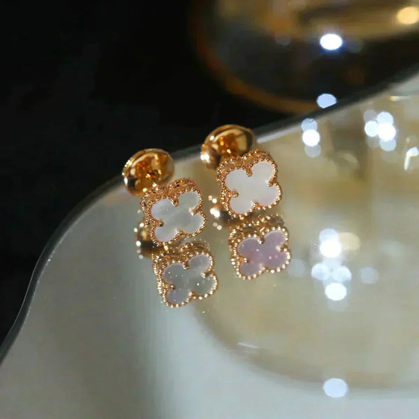 ˇSirae GemˇCLOVER MINI 9.5MM WHITE MOP EARRINGS