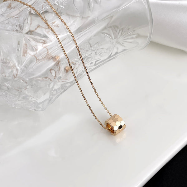 ˇSirae GemˇBEE MINI NECKLACE
