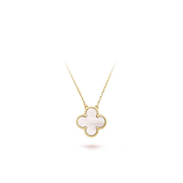ˇSirae GemˇCLOVER 15MM MEDIUM WHITE MOP NECKLACE