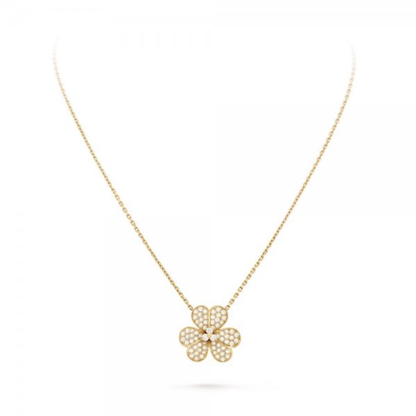 ˇSirae GemˇFLOWER DIAMOND NECKLACE