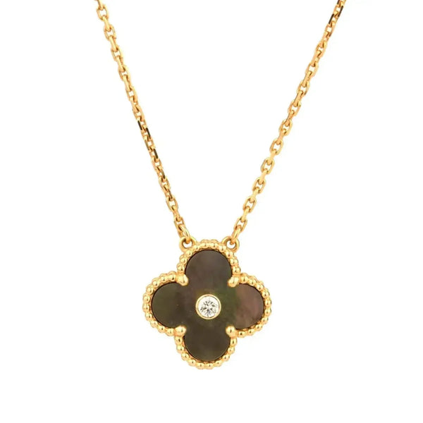 ˇSirae GemˇCLOVER 15MM DIAMOND AND MOTHER-OF-GREY NECKLACE