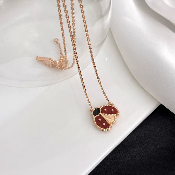 ˇSirae GemˇLUCKY  CARNELIANS LADYBUG NECKLACE