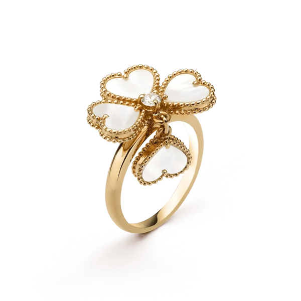 ˇSirae GemˇSWEET CLOVER WHITE MOP RING