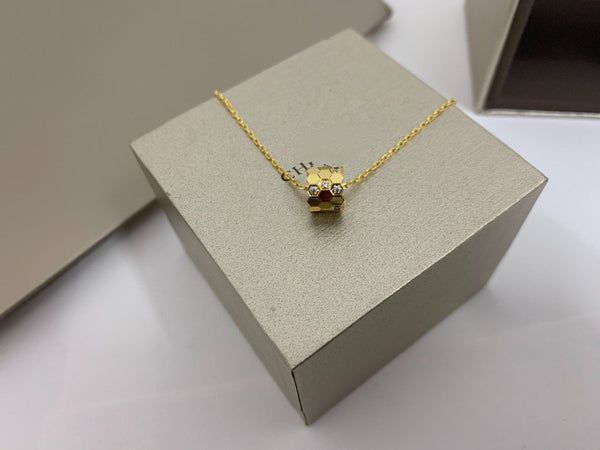 ˇSirae GemˇBEE LOVE DIAMOND NECKLACE