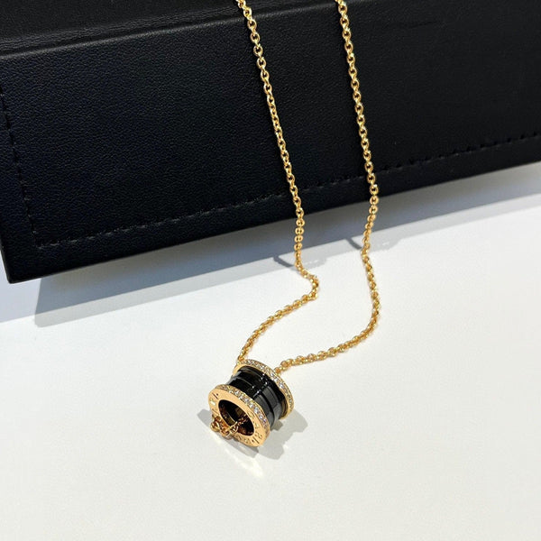 ˇSirae GemˇZERO 1 BLACK CERAMIC DIAMOND PINK GOLD NECKLACE